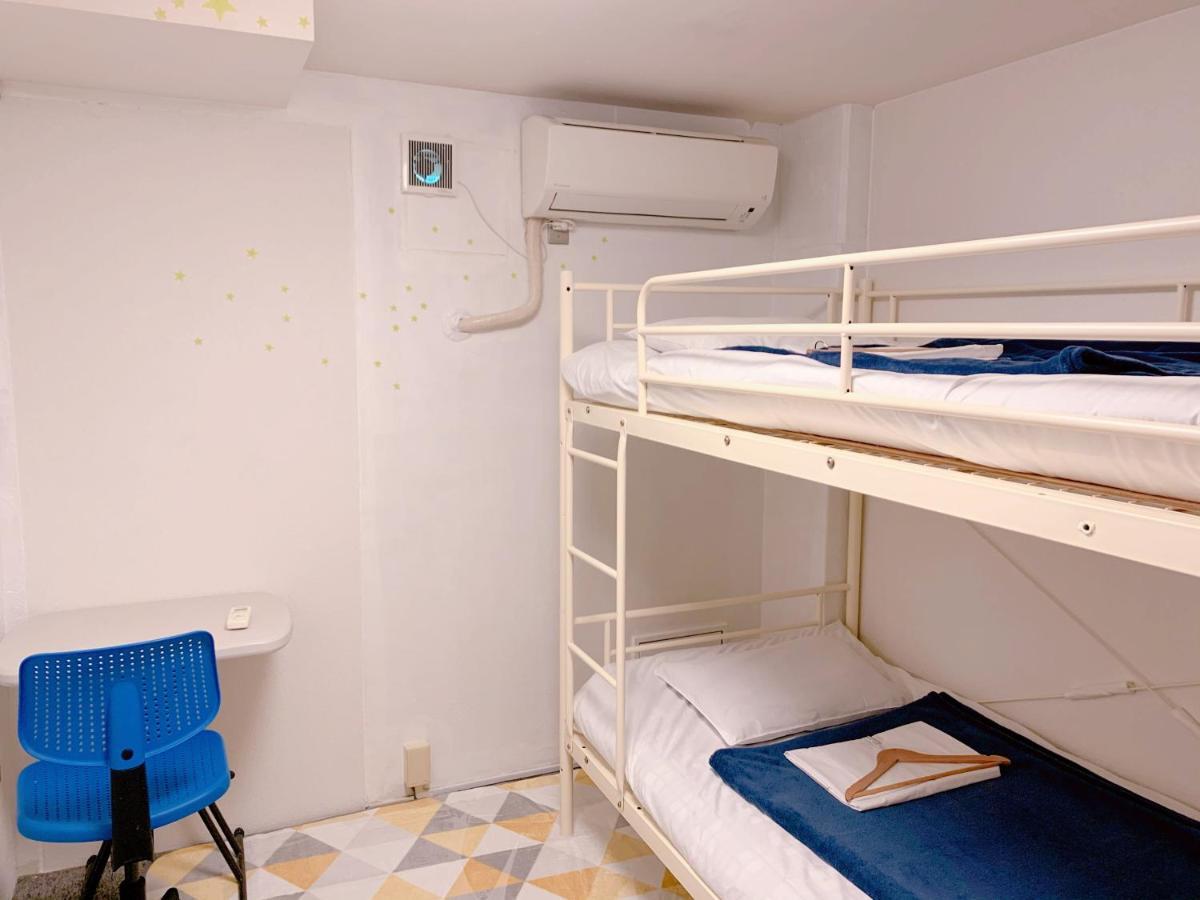 Guesthouse Shiawase Eki Fukuoka  Exterior photo